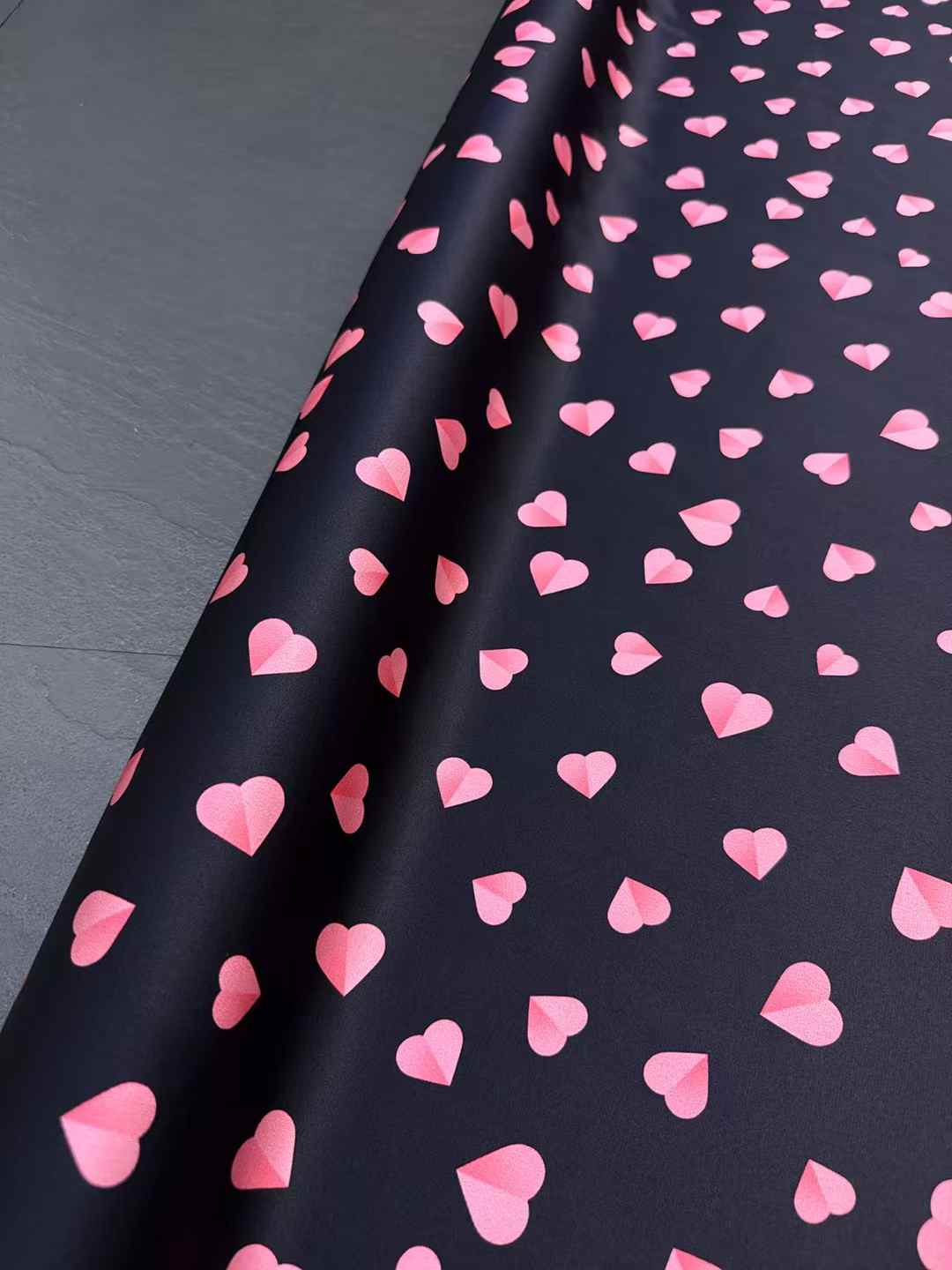 Crystal Mesh Fabric - Pembe Kalpli Gerçek İpek Kumaş Elastik